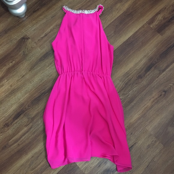 Flowy Dress - Picture 2 of 3